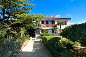 Apartments with a parking space Punat, Krk - 23877